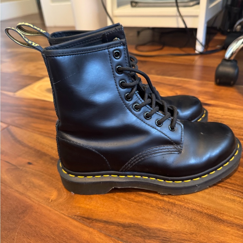Black Dr. Martens 1460 SLIM SMOOTH LEATHER LACE UP BOOTS